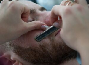 How to cut your beard in the classy way